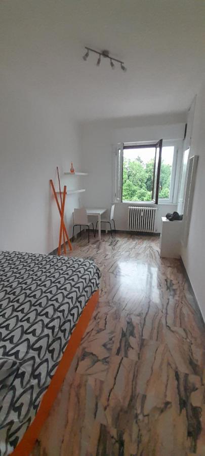 Hotel I Feel Orange à Legnano Extérieur photo