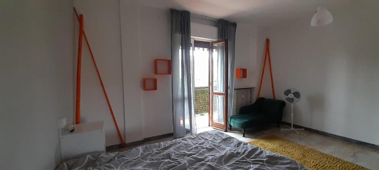Hotel I Feel Orange à Legnano Extérieur photo