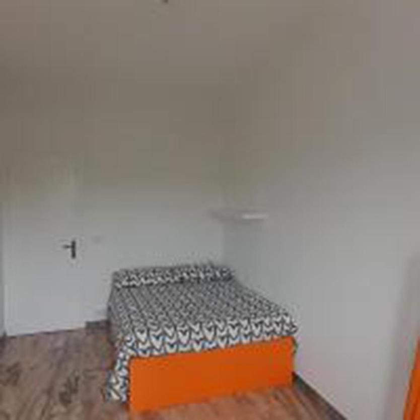 Hotel I Feel Orange à Legnano Extérieur photo